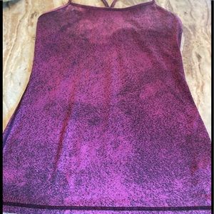 Lululemon tank with built in bra size 10 Great Condition